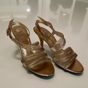 Adrianna Papell Metallic Dress Sandals SZ 6.5M GLD